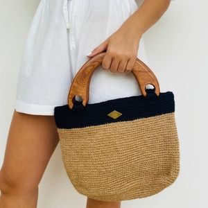 Handwoven Jute Bag with Wooden Handles / Tan & Black